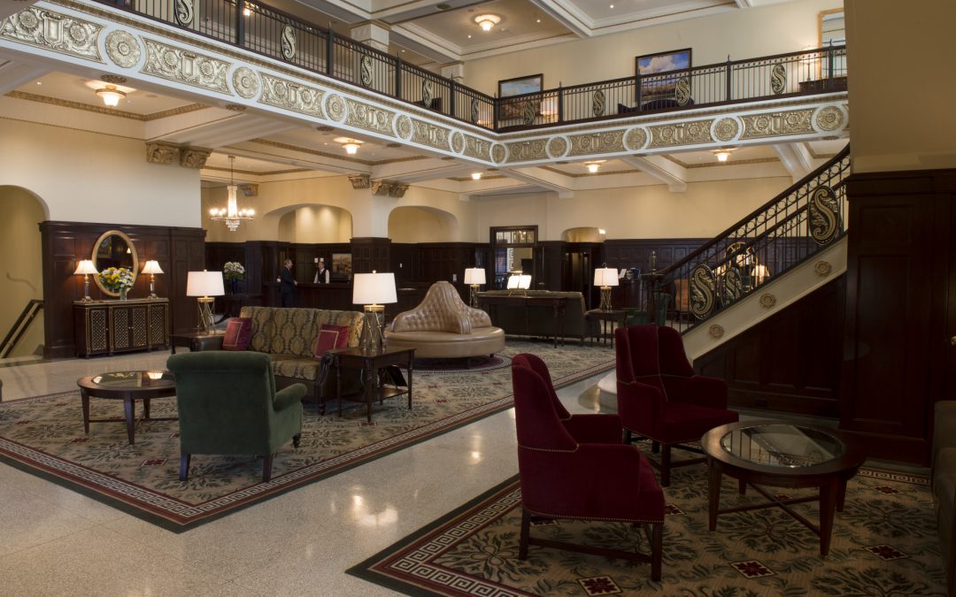 Hotel Settles Animates Big Spring of Past and Present
