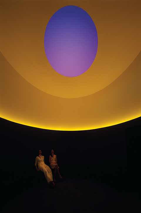3-James-Turrell-Interior-of-The-Color-Inside-2013-Photo-by-Florian-Holzherr