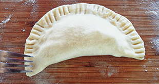 sealing pie
