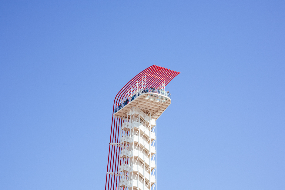 The COTA tower under a perfect, cloudless sky on the morning of the race.