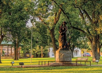 Ozona Outpost: Stop Off and Relax in Wide-Open Ozona