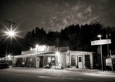 This Historic Haunt in Jefferson Serves Killer Burgers