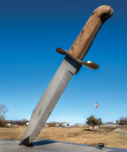 The World's Largest Bowie Knife
