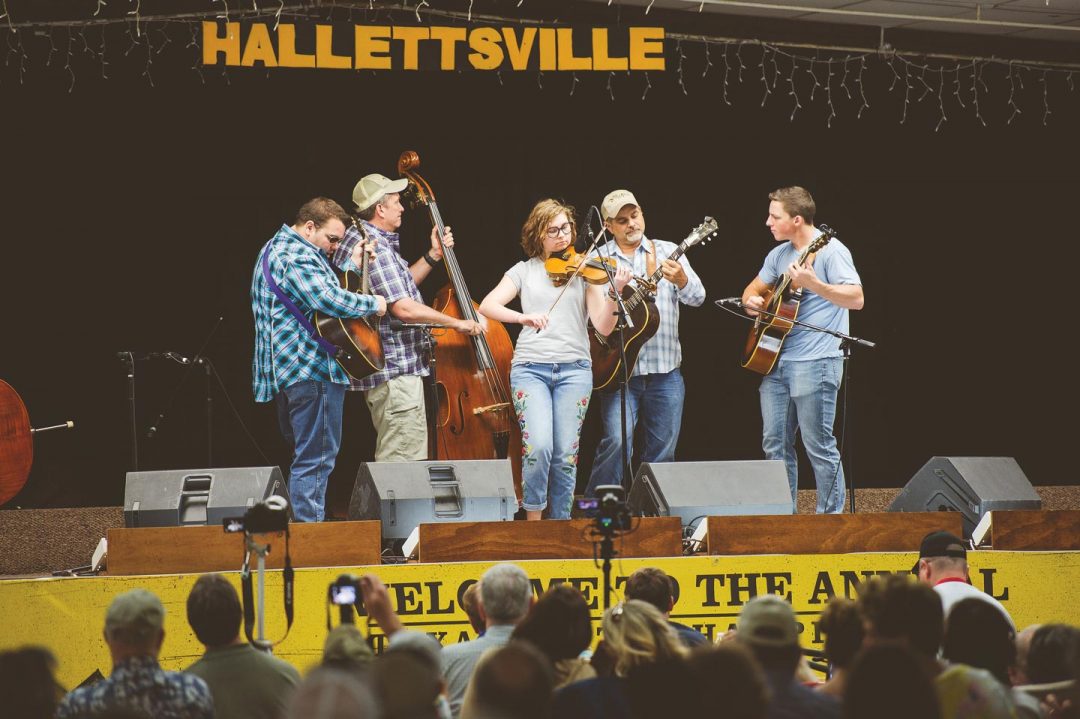 Texas-Style Fiddle Takes Center Stage at Fiddlers’ Frolics in Hallettsville