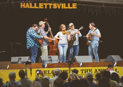 Texas-Style Fiddle Takes Center Stage at Fiddlers’ Frolics in Hallettsville