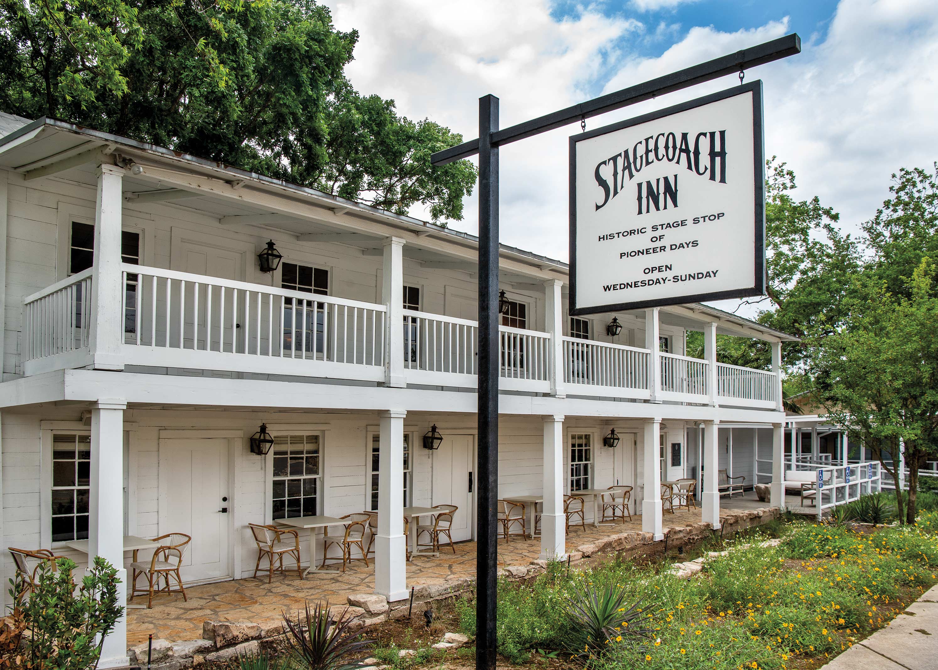 Exterior of the Stagecoach Inn