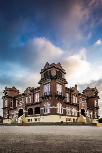 These 10 County Courthouses Show off the Beauty and History of Small ...