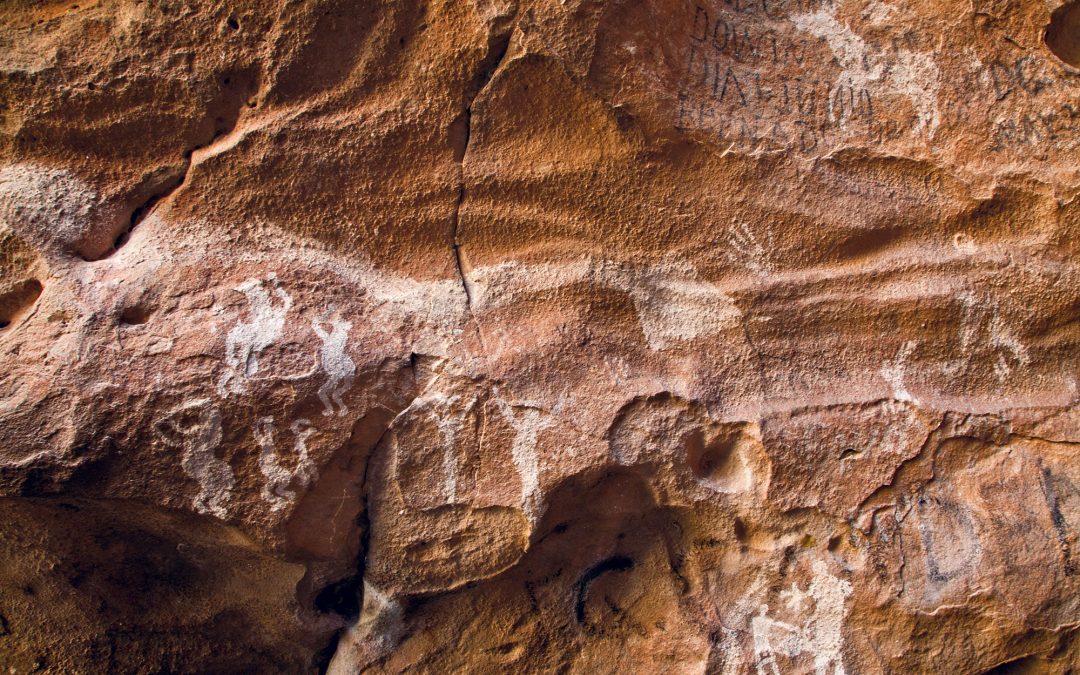 Rock Paintings at Hueco Tanks Reveal Clues About Ancient Visitors