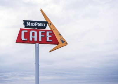 Enjoy A Slice Of Pie At The Halfway Mark Of Route 66
