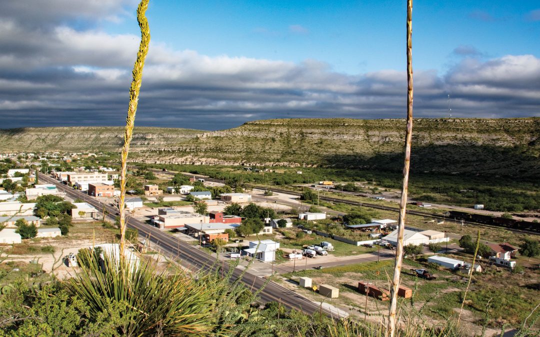 Slither Into the Outback Oasis Motel for a Lesson in the Snakes of West Texas