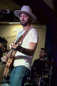 Musician Ryan Bingham’s Link to Railroad Blues, Under the ‘Big Country Sky’ in Alpine
