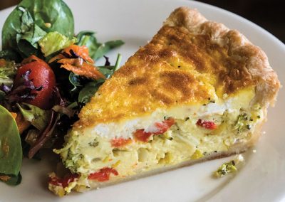 Slowpoke Farm Market in Cisco Serves Farm-Fresh Meals