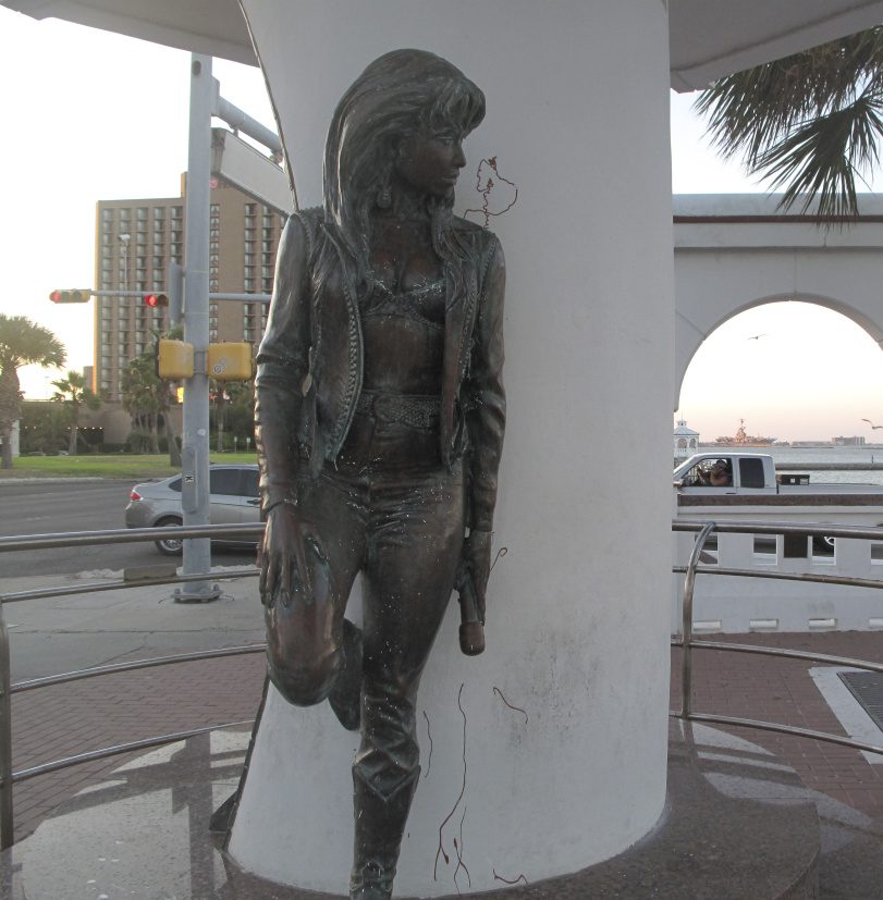 Statue of Selena overlooking Corpus Christi Bay