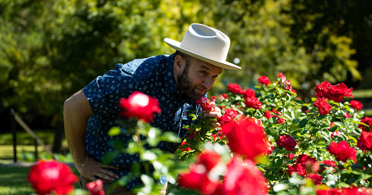 The Daytripper Stops and Smells the Roses in Tyler