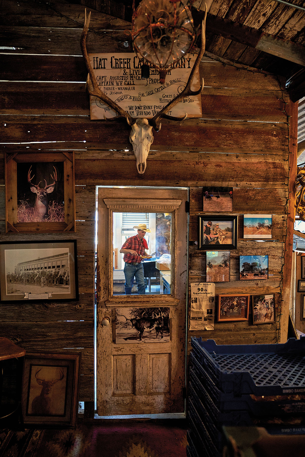 Walter Smith, proprietor of Windmill Grill, makes an old-time hamburger