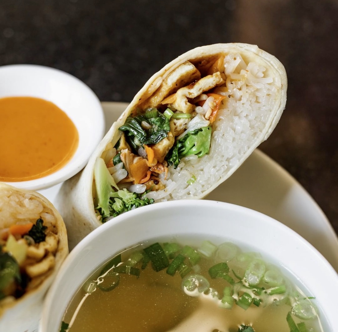 food, vietnamese, wrap, vegan, desoto, restaurant, thaibinh's