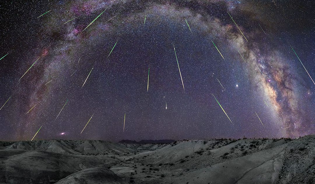 A Perseid Meteor Shower Under West Texas Dark Skies