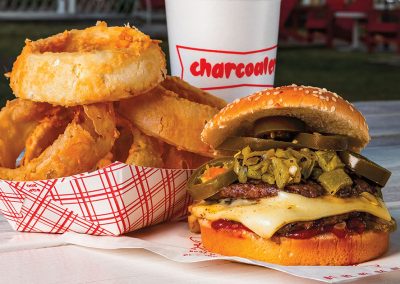 These 3 Classic Texas Drive-Ins Perfected Curbside Dining Decades Ago