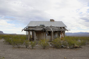 A Couple Digs Through Forgotten History With ‘Bones of Texas’ Photo Exhibition