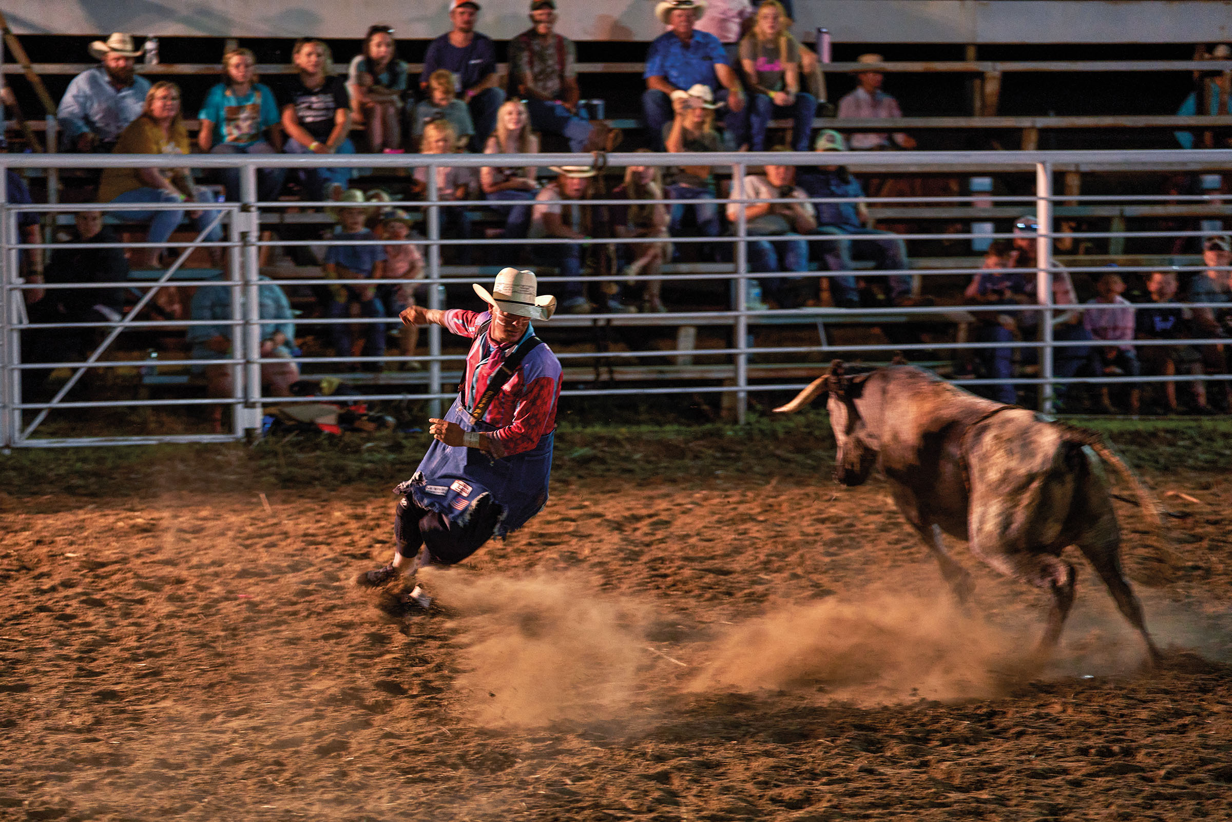 Inside the Ring With Rodeo Clowns - Texas Highways