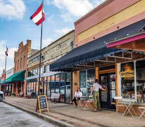 Good Things Grocery Thrives on Lockhart’s Town Square