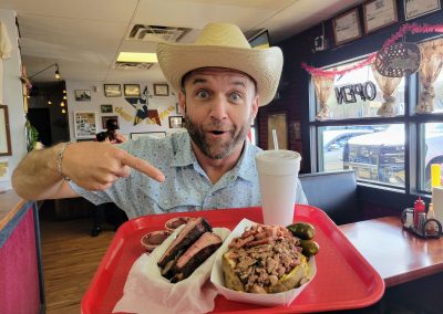 The Daytripper Gets His Yee-Haw on at the ‘Rodeo Capital of Texas’