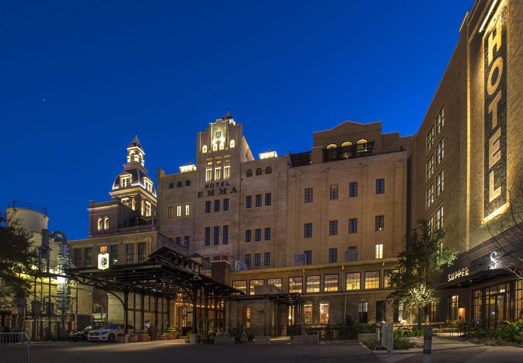Where to Stay in 2024: San Antonio and Austin
