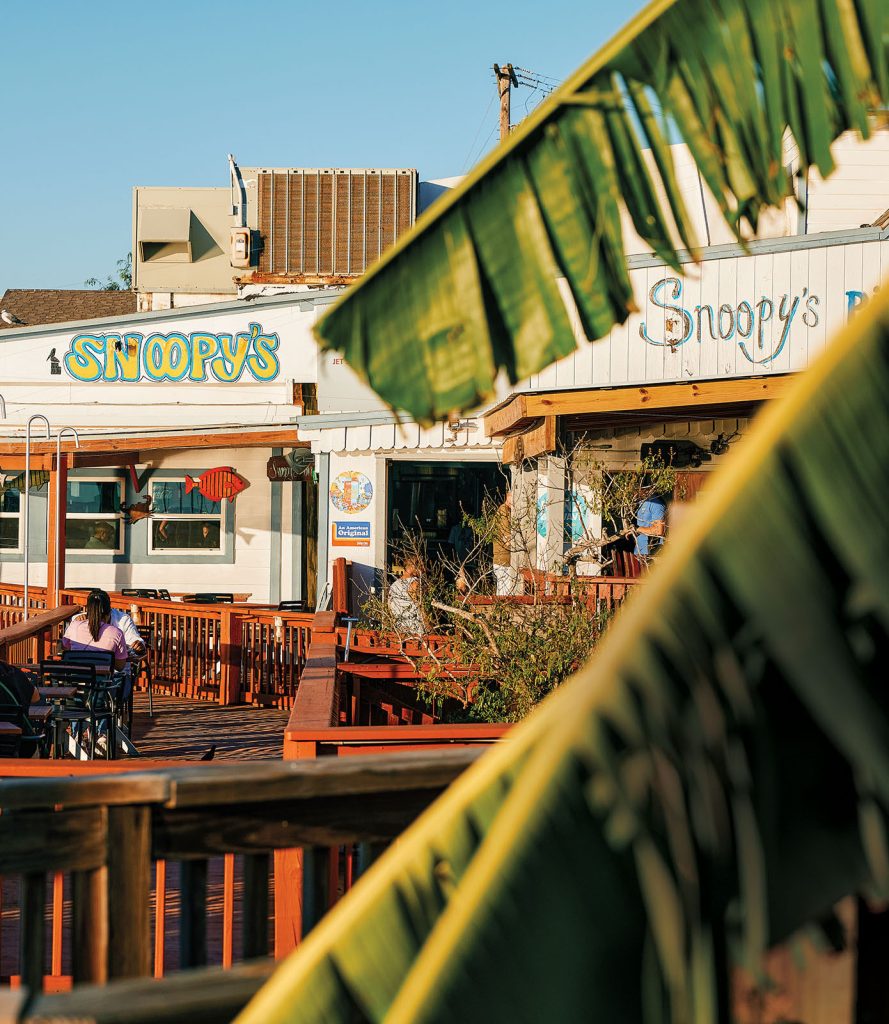 20 Timeless Texas Coastal Dives to Visit Now