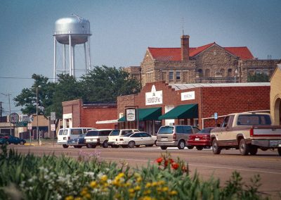 Larry McMurtry’s Famous Bookstore Reopens as a Literary Center