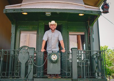 The Daytripper Cozies Up in Brownwood
