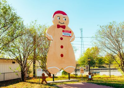 When Smithville Baked the World’s Largest Gingerbread Man