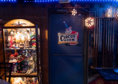 Amarillo’s Circus Room Walks a Tightrope Between Past and Present